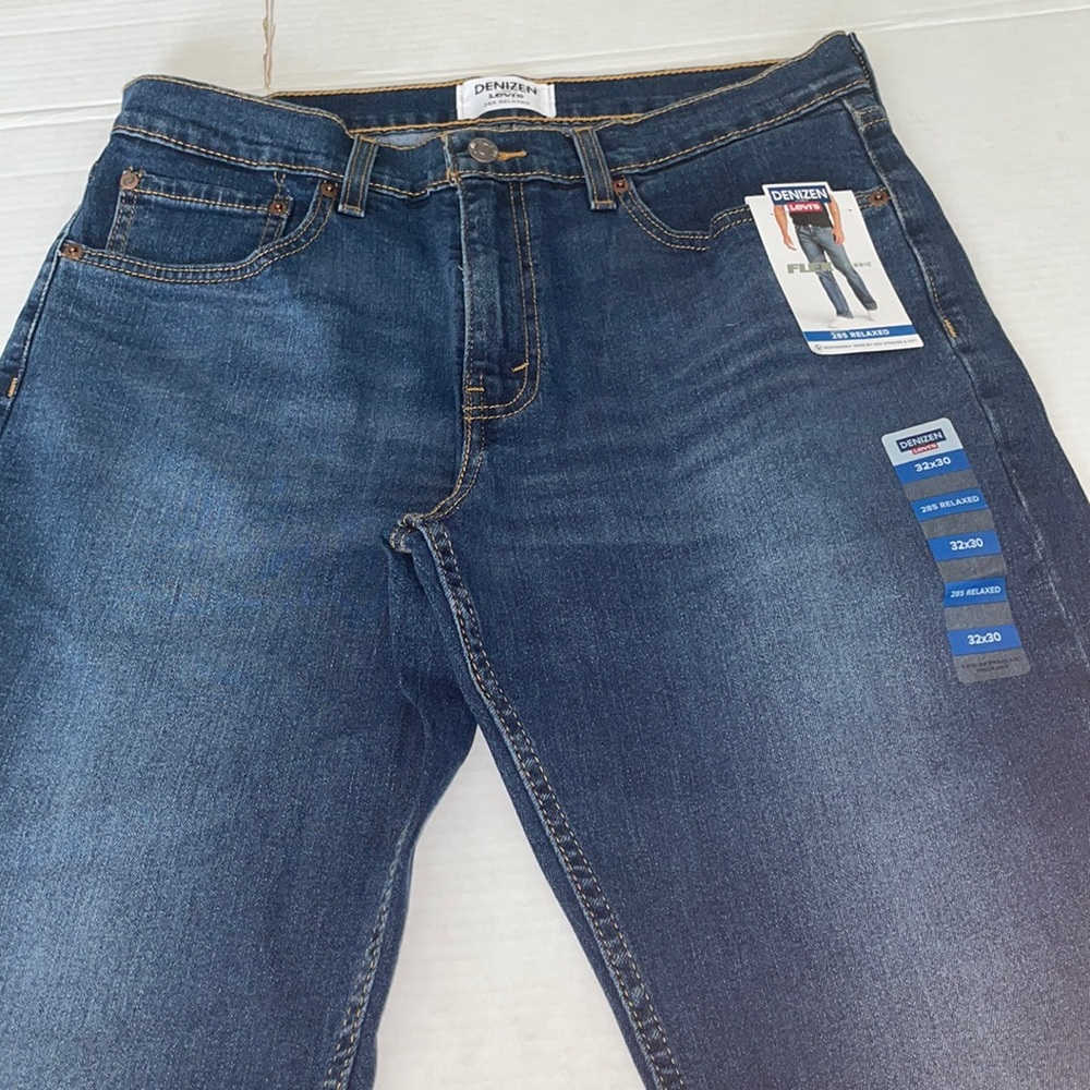 NWT Denizen Levi’s 285 Relaxed Flex Jeans 32x30